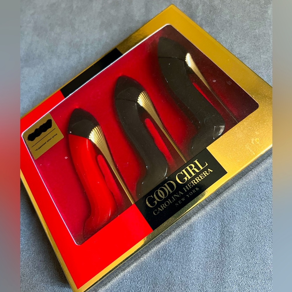 Carolina Herrera perfume